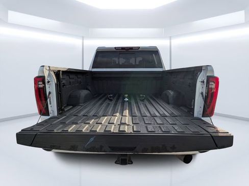Used 2024 GMC Sierra 3500 Denali Ultimate image 13