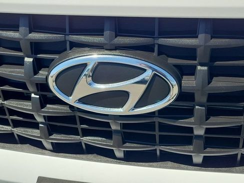 Certified 2026 Hyundai Venue SE FWD image 30