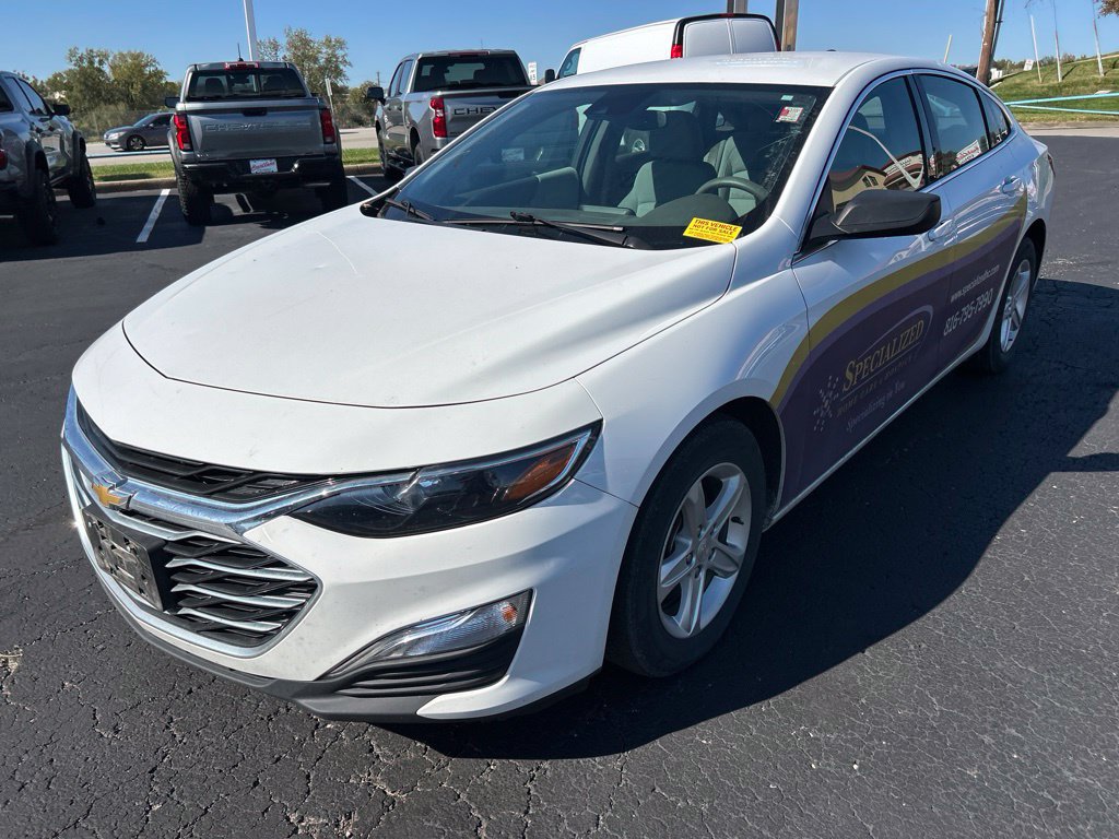 Used 2023 Chevrolet Malibu LS FWD image 9