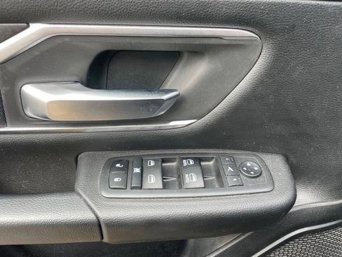 Certified 2019 RAM 1500 Big Horn AWD/4WD image 11