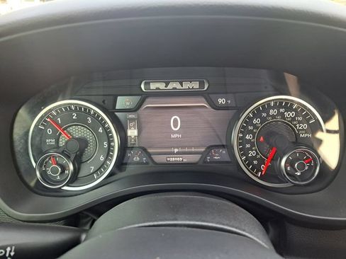 Certified 2025 RAM 1500 Lone Star AWD/4WD image 15
