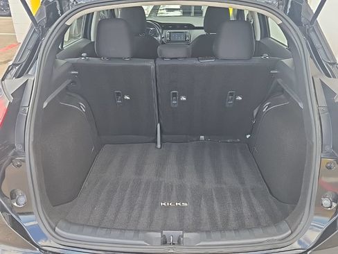 Used 2023 Nissan Kicks S FWD image 31