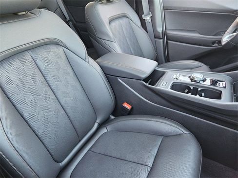 New 2026 Jeep Cherokee Overland image 10