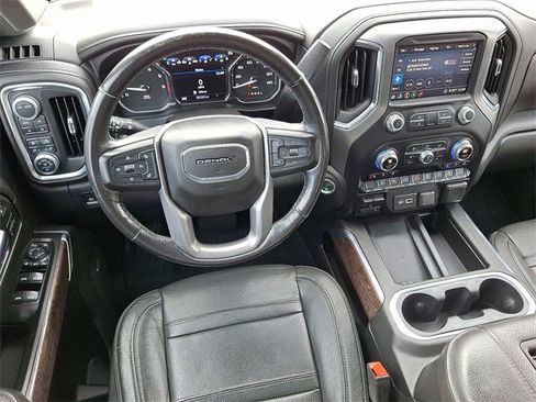 Used 2020 GMC Sierra 2500 Denali w/ Denali Ultimate Package image 11