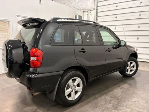 Used 2004 Toyota RAV4 4WD image 31