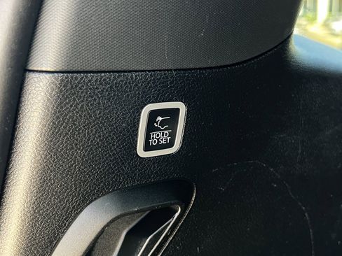 Used 2023 Jeep Wagoneer Series II image 30