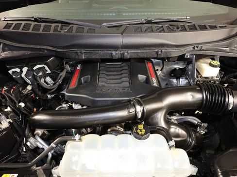 Used 2022 Ford F150 Raptor w/ Equipment Group 801A High AWD/4WD image 36