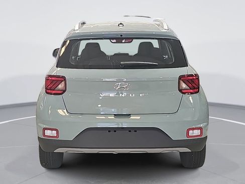 New 2026 Hyundai Venue SEL image 6