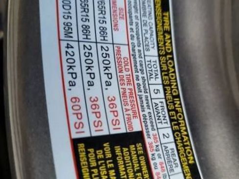 Used 2013 Nissan Versa S Plus FWD image 29