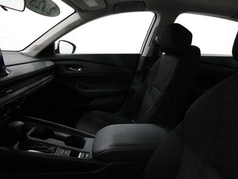 Certified 2023 Honda Accord EX image 13