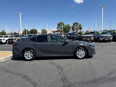Used 2026 Toyota Camry LE w/ Convenience Package FWD image 5