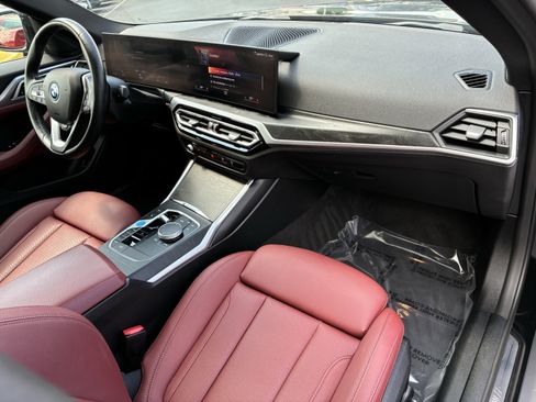 Used 2023 BMW i4 eDrive35 w/ Premium Package RWD image 15