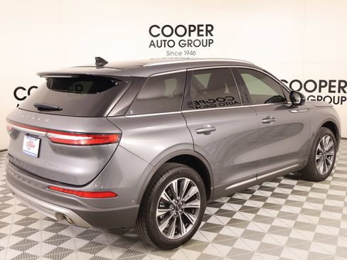Used 2022 Lincoln Corsair Reserve w/ Equipment Group 201A AWD/4WD image 22