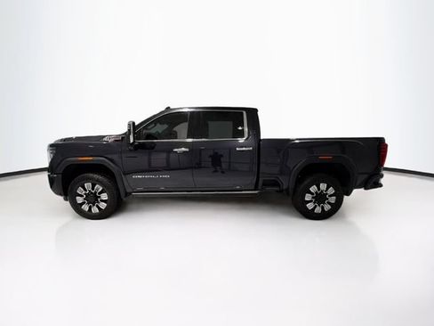 Certified 2026 GMC Sierra 3500 Denali w/ Technology Package AWD/4WD image 4