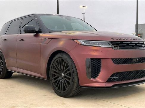 Used 2025 Land Rover Range Rover Sport SV Edition Two image 3