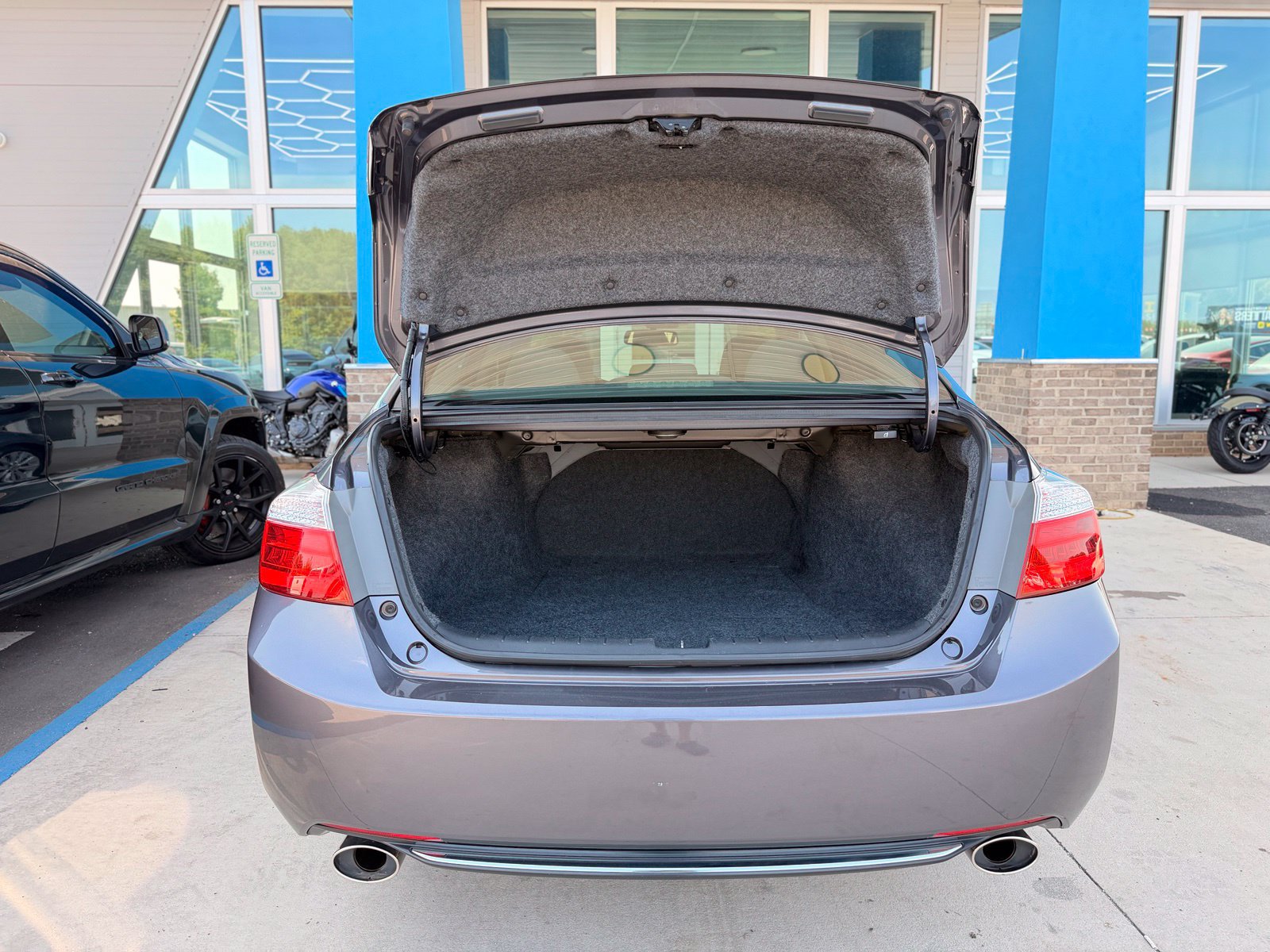 Used 2015 Honda Accord EX-L image 43
