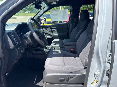 New 2026 Nissan Frontier SV w/ SV Convenience Package AWD/4WD image 10