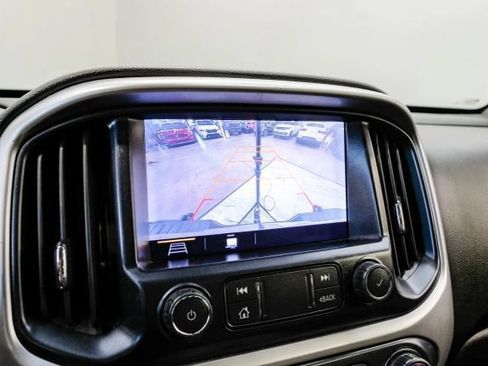 Used 2019 Chevrolet Colorado ZR2 w/ Colorado ZR2 Bison Edition AWD/4WD image 21