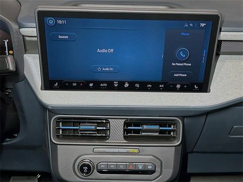 New 2025 Ford Maverick XLT w/ XLT Luxury Package image 9