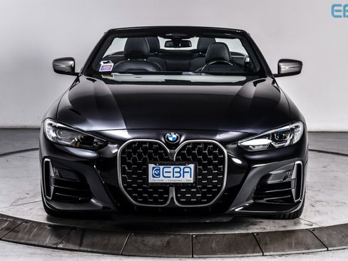 Used 2023 BMW M440i Convertible w/ Premium Package image 10