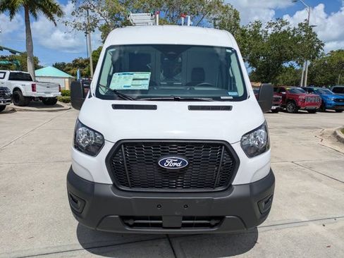 New 2026 Ford Transit 250 148 Medium Roof w/ Load Area Protection Package RWD image 8