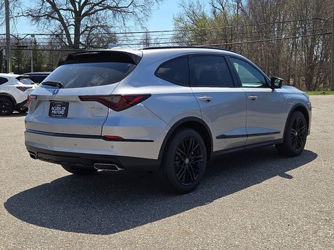 New 2026 Acura MDX A-Spec image 3