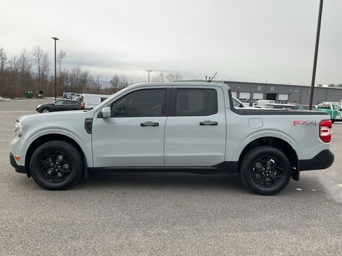 Certified 2022 Ford Maverick Lariat w/ Lariat Luxury Package image 33