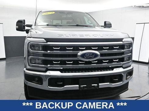 Used 2024 Ford F250 Lariat image 4