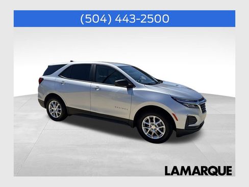 Used 2022 Chevrolet Equinox LS w/ LS Convenience Package image 1
