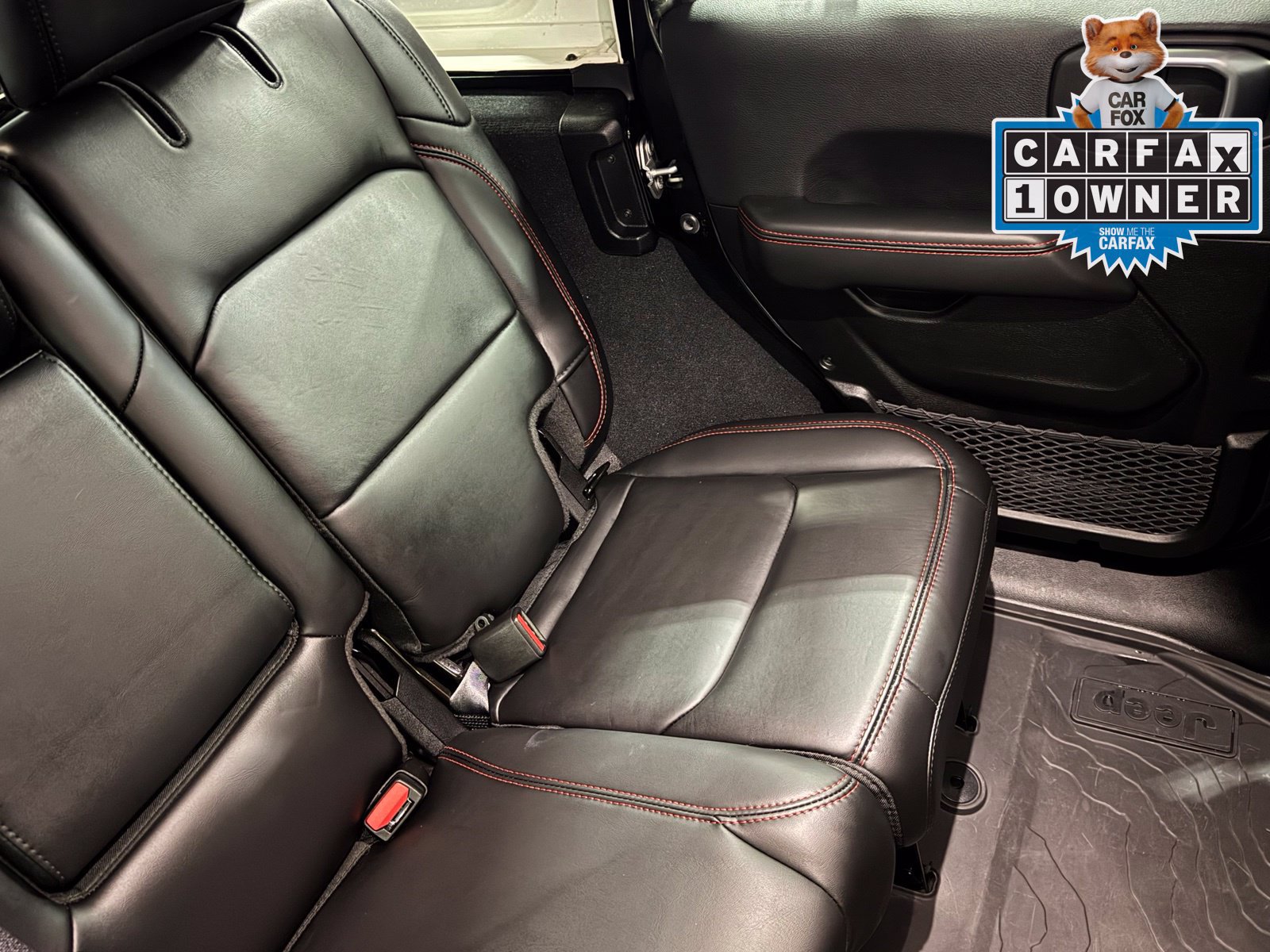 Used 2024 Jeep Wrangler Unlimited Rubicon AWD/4WD image 35