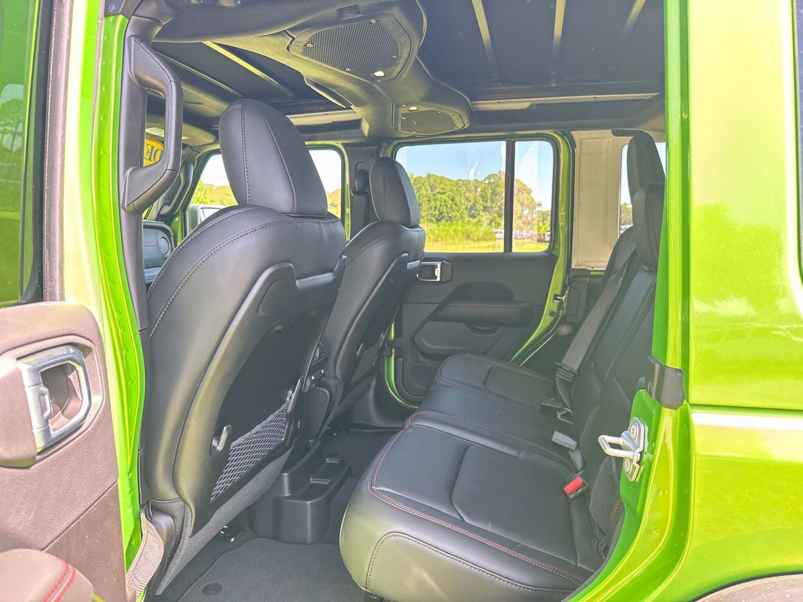 New 2025 Jeep Wrangler Unlimited Rubicon w/ Safety Group AWD/4WD image 15