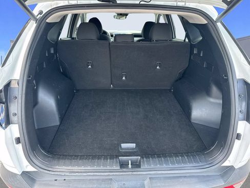 Certified 2024 Hyundai Tucson SEL FWD image 11