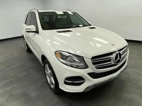 Used 2016 Mercedes-Benz GLE 350 4MATIC w/ Premium Package image 9