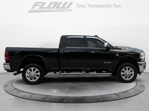 Used 2022 RAM 3500 Laramie AWD/4WD image 10