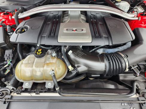 Used 2020 Ford Mustang GT Premium w/ GT Performance Package RWD image 28