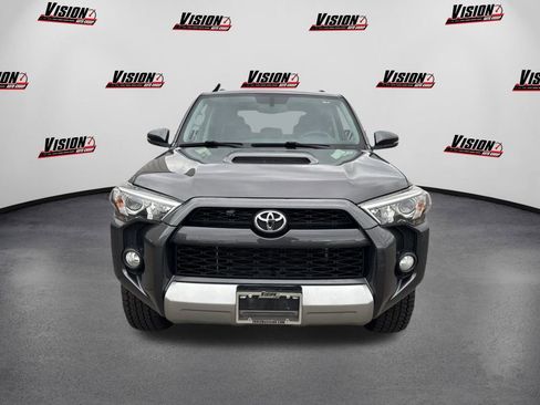 Used 2018 Toyota 4Runner TRD Off-Road Premium image 2