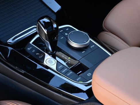 Certified 2024 BMW X3 sDrive30i w/ Premium Package image 26