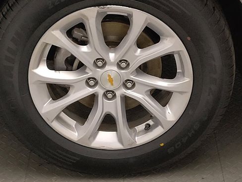 Used 2018 Chevrolet Equinox LT image 31