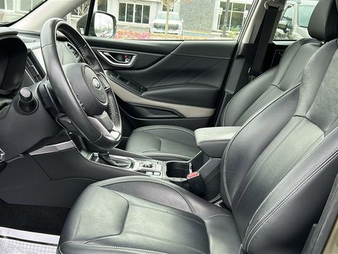 Certified 2022 Subaru Forester Limited image 10