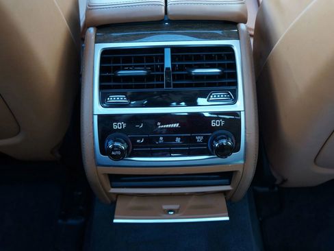 Used 2019 BMW 740e xDrive w/ Executive Package image 30