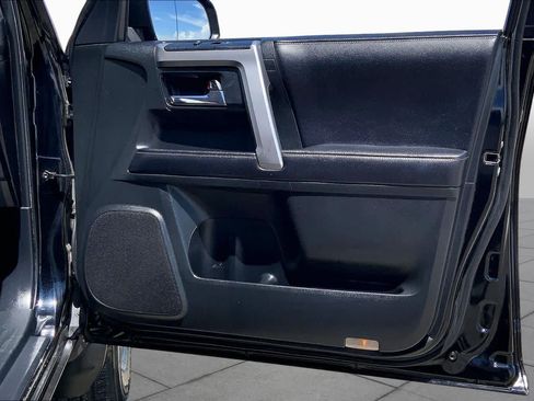Used 2019 Toyota 4Runner SR5 RWD image 22