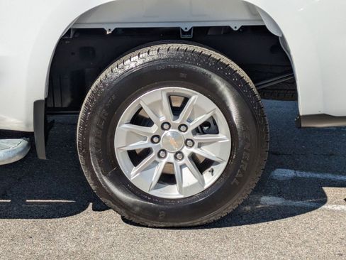 Used 2025 Chevrolet Silverado 1500 W/T RWD image 9