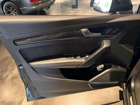 Used 2019 Audi SQ5 Prestige AWD/4WD image 14