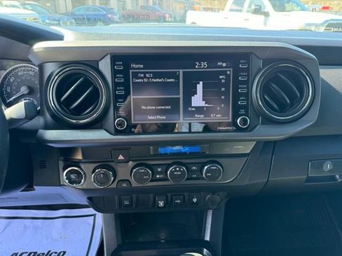 Used 2021 Toyota Tacoma TRD Sport image 20