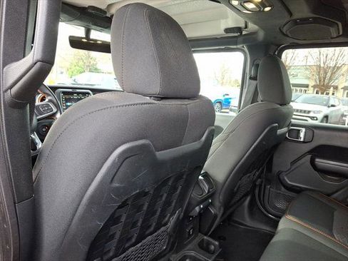 Certified 2021 Jeep Gladiator Mojave image 21