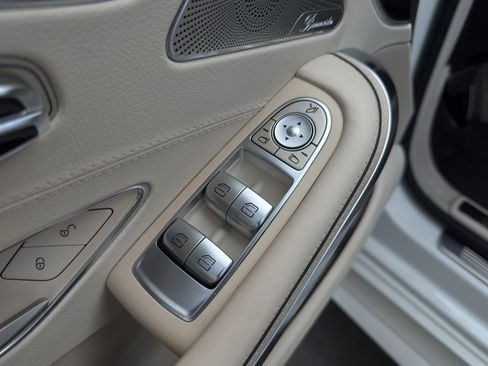 Used 2017 Mercedes-Benz S 550 Cabriolet image 62