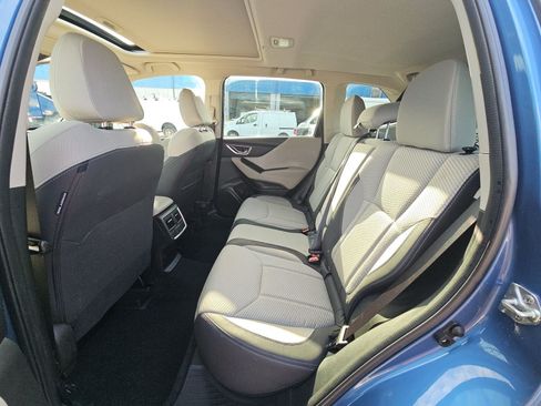 Used 2023 Subaru Forester Premium AWD/4WD image 16