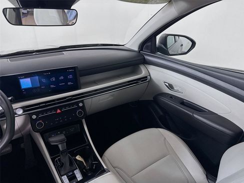 Used 2025 Hyundai Tucson SEL AWD/4WD image 24