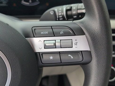Used 2025 Hyundai Tucson SEL FWD image 21