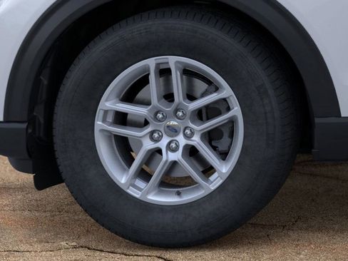 New 2026 Ford Explorer Active image 19